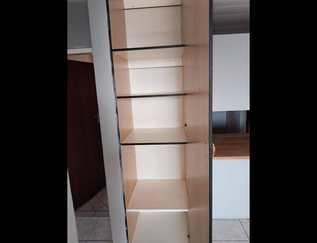 2 BEDROOM APARTMENT FOR SALE IN PRETORIA GARDENS